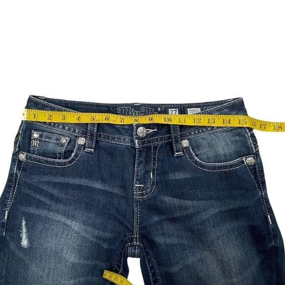 Miss Me Signature Boot Embroidered Rhinestone Jean 27x34 - Picture 9 of 11